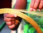 Preview: Ohrringe aus goldenem Gras, Cravo - Handarbeit