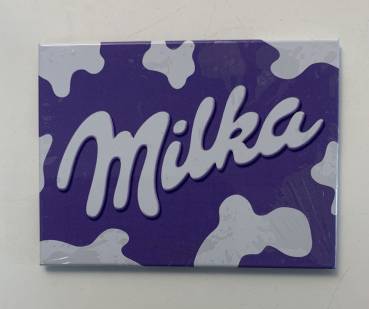 Preview: Magnet mit Milka Aufschrift für Magnetboard, Kühlschrank