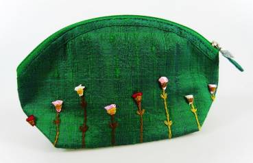 Kosmetik Tasche aus Rohseide  tannen-grün