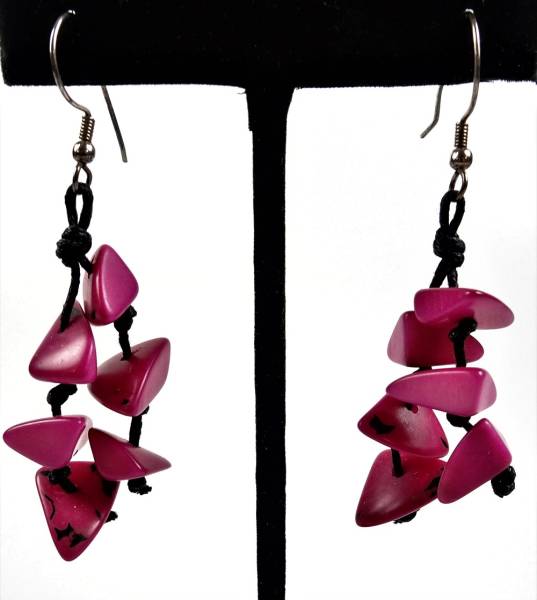 Pikaret Ohrring fuchsia aus Tagua, Fair Trade Kolumbien