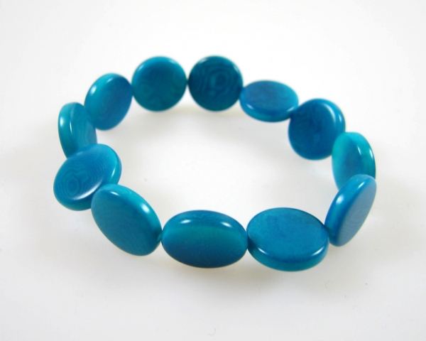 Pepitta Armband Türkis, gefertigt aus Tagua- Fair Trade